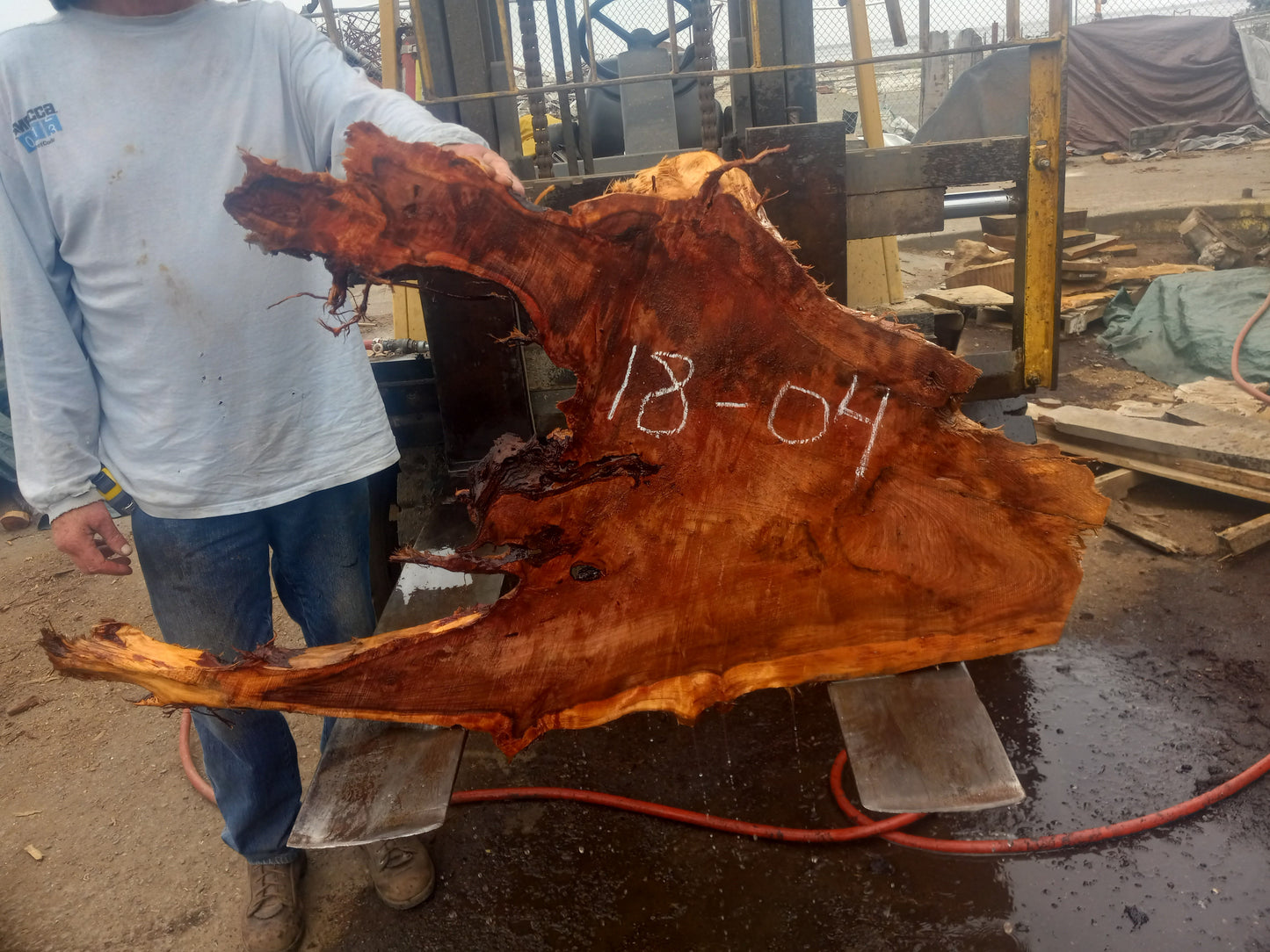 resin river tables | live edge slabs | DIY wood crafts | redwood slab | 18-04