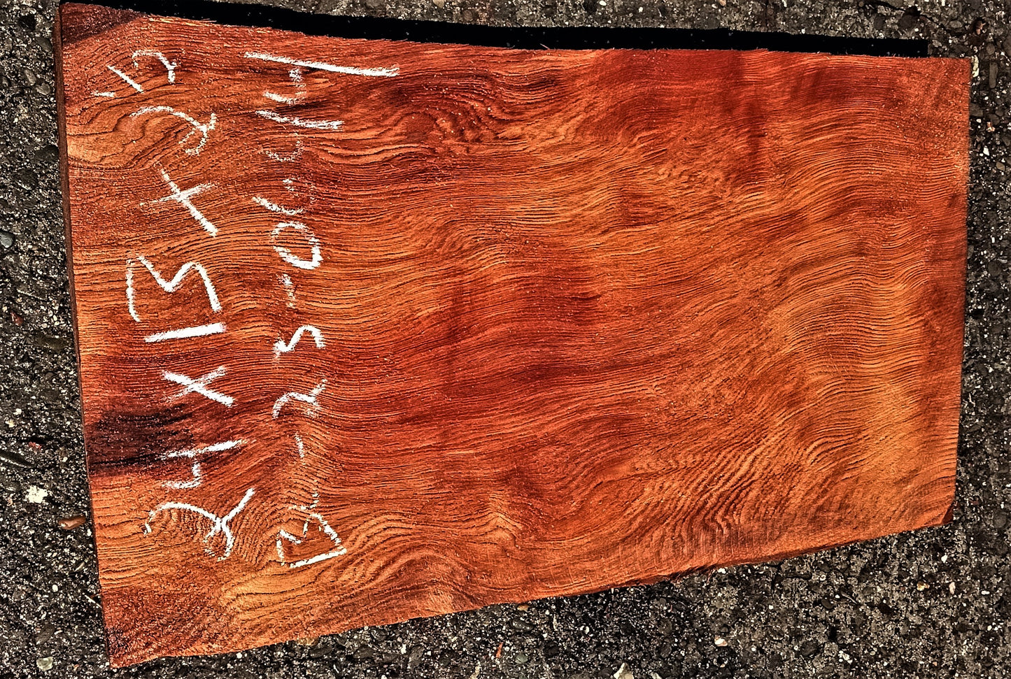 redwood | bowl turning | wood turning | DIY crafts | guitar | bl23-0644