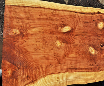 Live edge slab | redwood table | dining table | DIY crafts | r-318